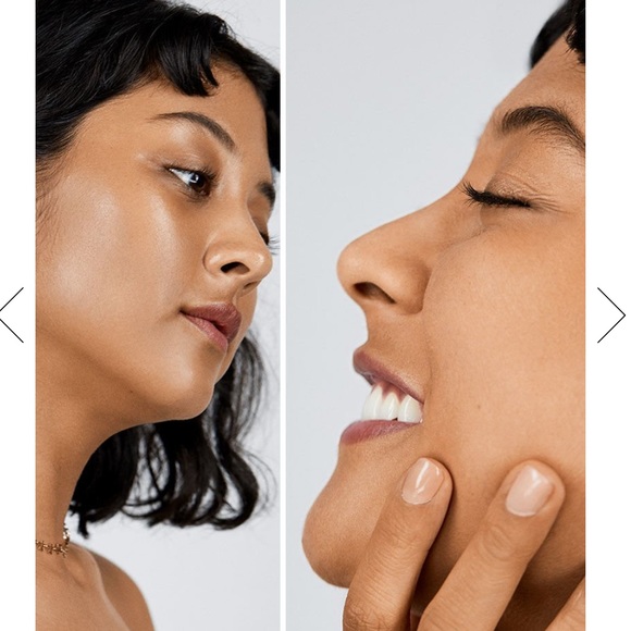 MILK Blurring Spray makeup setting spray - Picture 2 of 3